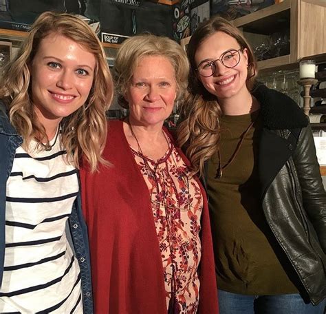 Rose Beverley And Tiera Once Upon A Time Tiera Skovbye Ouat Cast