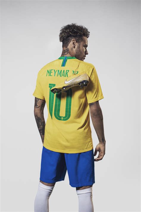 Take A Look At Neymars Nike Meu Jogo Mercurial Football Boots