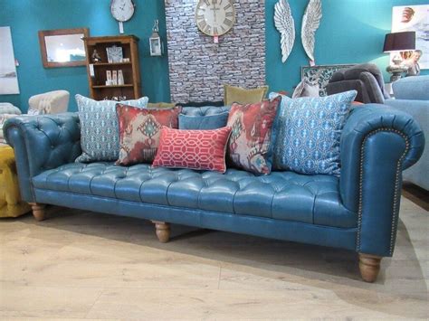 Opulent Blue Leather 3 Seater Chesterfield Sofa With Complimentary