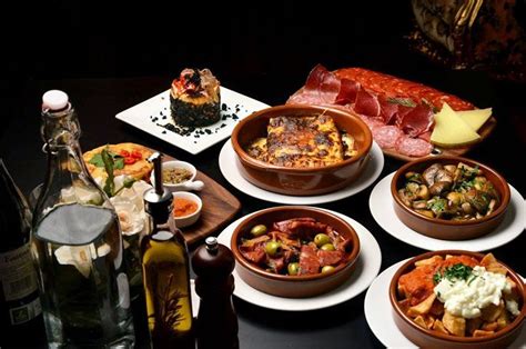 To get you started, we've got the dish on easy tapas recipes, ranging from effortless to intense. Healthy Dining on a Dime: Spanish Tapas