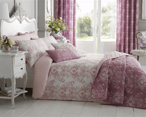 Simple and elegant, the sweet jojo designs toile collection updates your little one's bedroom with timeless style. Toile Duvet Set with Pillowcase(s) in Pink | Duvet Sets ...
