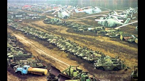 Tʃɔrˈnɔbɪʎ]), bekannter als tschernobyl (transkription von russisch черно́быль . Tschernobyl / Chernobyl ), ist eine stadt im norden der ukraine in der oblast kiew. Tschernobyl - Lost Places - YouTube