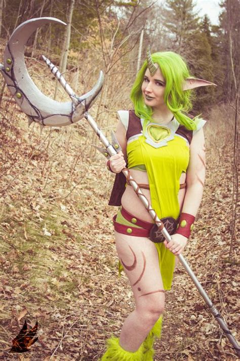 Dryad Soraka From League Of Legends Cosplay Curvy Cosplay Cosplay League Of Legends Cosplay