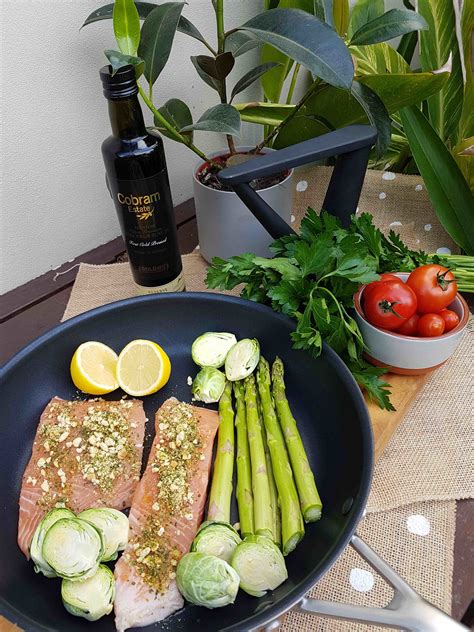 Olive oil is known for its health benefits, yet many paleo experts say we shouldn't be cooking with it. Cooking with Extra Virgin Olive Oil - Eat and Enjoy Nutrition