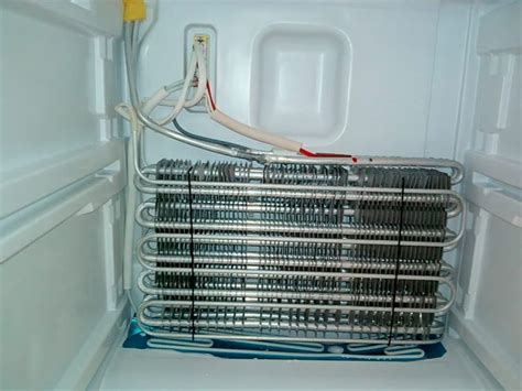 This video provides information on how a refrigerator works and offers troubleshooting tips to assist you in d. How does a refrigerator work - Top Fridge