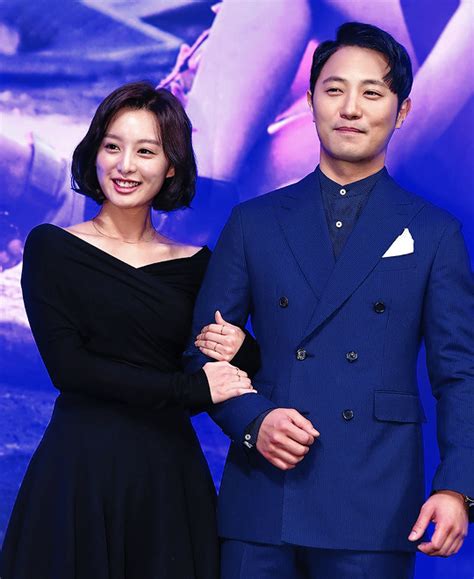 He says, my wife watches too, and she said my romance is heart aching. DOTS Jin Goo's wife reaction to his romance with Kim Ji ...