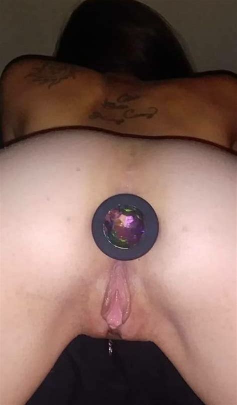 Paulas Pussy Drip And Butt Plug Porn Pic Eporner
