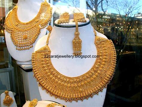 22 Carat Gold Heavy Necklace Sets Jewellery Designs