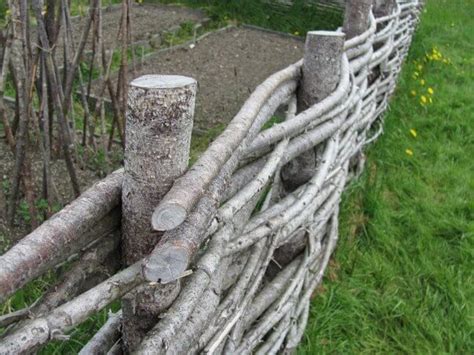 We also supply wood fence in any style, and chain link in quantities for your specific project. 24 Unique Do it Yourself Fences That Will Define Your Yard | Diy fence, Wattle fence, Cheap fence