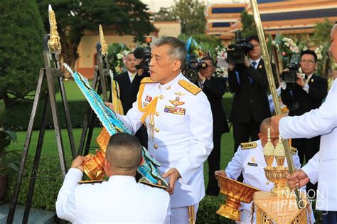 กล้ามาก เก่งมาก ขอบใจ ปฏิกิริยา 2 ฝ่ายหลังพระราชดำรัสในหลวง. ร.10 ทรงบำเพ็ญพระราชกุศลเนื่องในวันสวรรคต ร.6