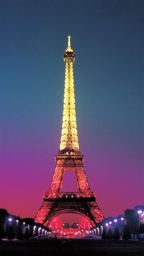 Eiffel Tower Mobile Wallpapers