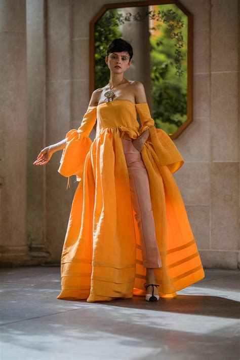 Best Orange Clothes To Buy Now Tangerine Fashion Week Color Trend 2020 Glamour