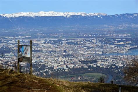 In the summer, with reduced hours in the winter. 25 Best Things to Do in Geneva (Switzerland) - The Crazy ...