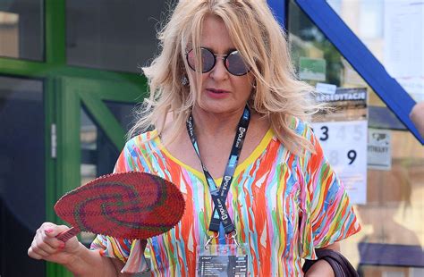 Majka jeżowska (born maria jeżowska on may 25, 1960 in nowy sącz, poland), is a polish singer performing pop and children's music. Majka Jeżowska w "Dzień Dobry TVN". Nie wygląda na swój ...