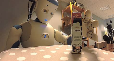 Romeo An Intelligent French Robot To Help Elderly With Daily Tasks 11