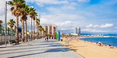 News, activities, services, work, transport, business, leisure, maps, innovation and much more. 10 lieux à voir autour de Barcelone - OUI.sncf