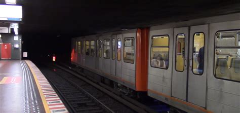 Metro De Bruselas Plano De Las Líneas Horario Y Precio Del Billete