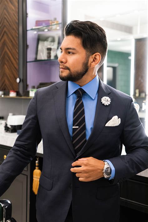 How To Wear A Tie Bar