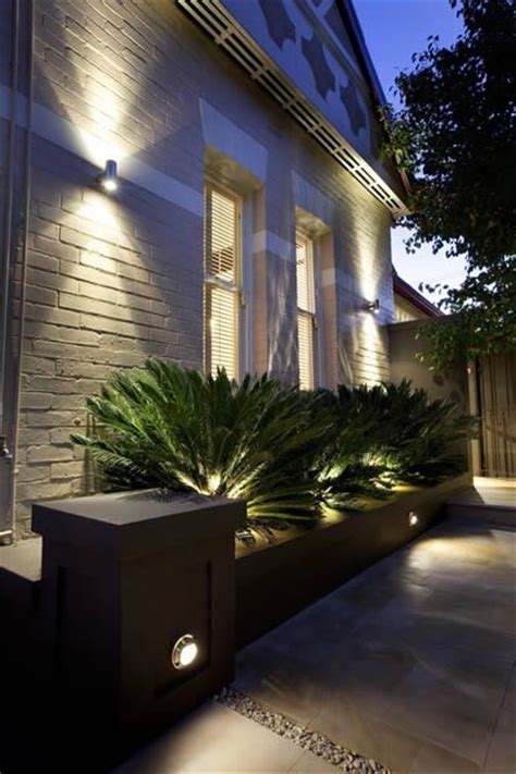 5 Beautiful Garden Lighting Ideas