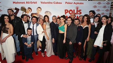 Polis akademisi oyuncuları yönetmeni, yapımcı ve senaristlerini bu sayfada inceleyebilirsiniz. "Polis Akademisi Alaturka" Filmi Seyircisiyle Buluşmaya ...