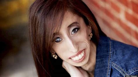 Lizzie Velasquez Biography Age Height Parents Ted Talk Books A Brave H