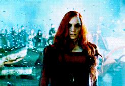 When this being became uncontrollably hostile and violent, the green parts of her costume would turn red. I phAm AKA Jean Grey - ESPN