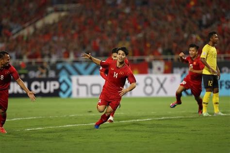 Сборная малайзии пока не потеряла шансов на второе место в группе g. Vietnam defeats Malaysia 2-0 in AFF Suzuki Cup's Group A ...