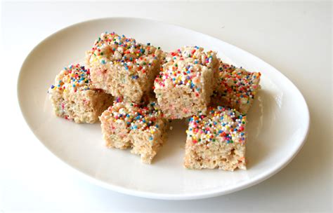 Funfetti Rice Krispies Treats | Rice Krispy Treats with Sprinkles Recipe | Shockingly Delicious