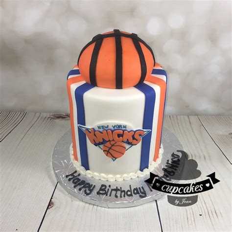 New York Knicks Cake Cupcake Birthday Cake Birthday Cupcakes Themed