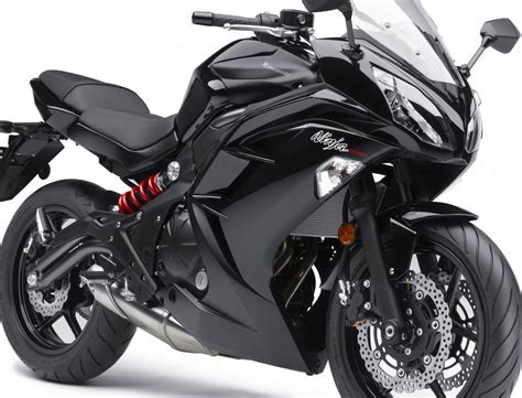 Unmistakable sport performance is met with an upright riding position for exciting daily commutes, while a supreme. 2012 Kawasaki Ninja 650 - Picture 428763 | motorcycle ...