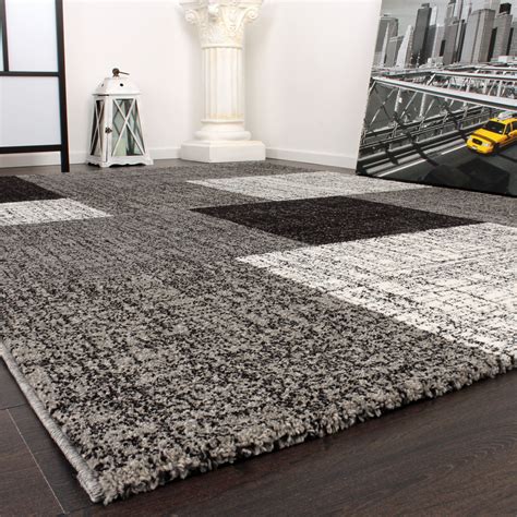 Kein wunder also, dass graue teppiche ein evergreen sind, wenn es um das einrichten von räumen geht. Designer Teppich Grau Meliert | Teppich.de