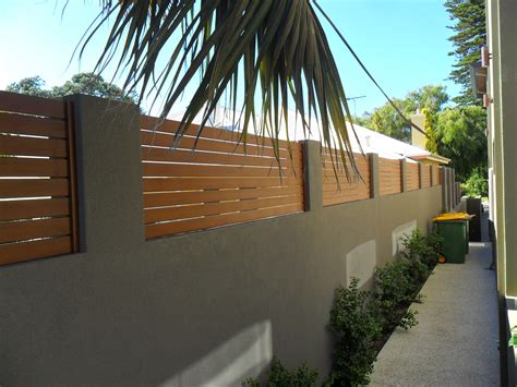 We offer (5) distinct slat or fence tape series in a wide choice of colors and sizes to meet your unique requirements. Privacy Screen | Slat Panel Fence | Aluminium Slat Fencing & Gates