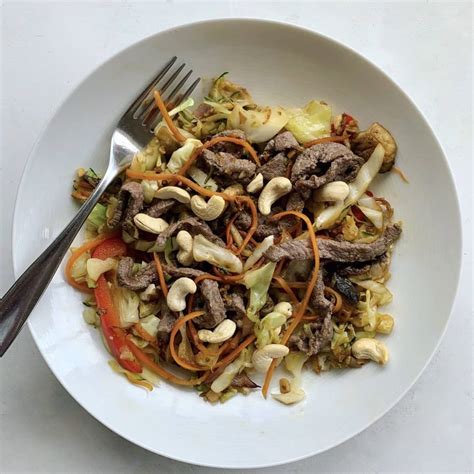 Enjoy them with ice cream, yogurt, in crepes, or on their own. Beef Stir Fry with Cashews - Optimising Nutrition