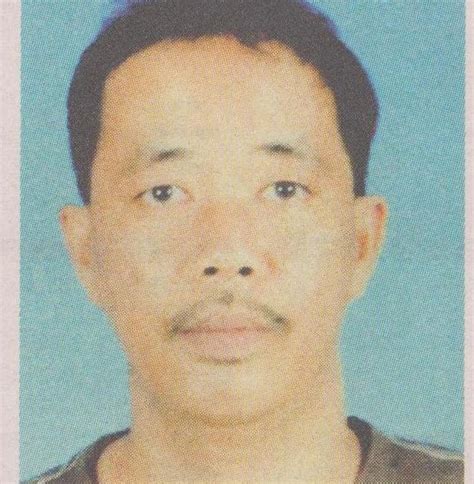 Ini kerana terdapat dikalangan pekerja bank tertentu yang bersengkongkol dengan si penarik kereta membekalkan maklumat peminjam secara tidak sah. Anda Muflis - Suatu Fenomena Keperitan: SURADI DIPENJARA ...