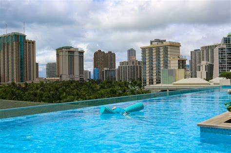 Ritz Carlton Waikiki Beach Exploring Oahus Luxury Address