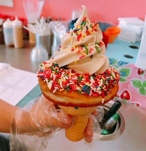 These 7 Ice Cream Parlors Have The Best Soft Serve In Austin Soft Serve Ice Cream Ice Cream