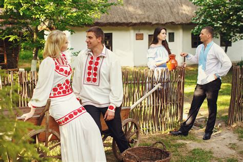 Ukrainian wedding i would love to get married in a ukrainian wedding dress. Unusual Ukrainian Wedding Traditions