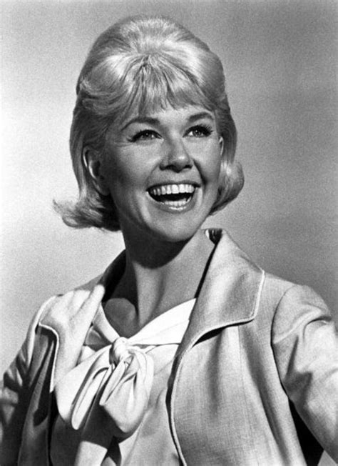 Pin By Marcia Anderson On Doris ️day Doris Day Movies Hollywood Legends Classic Hollywood
