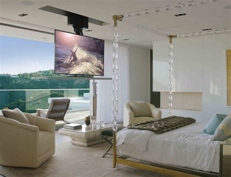 Watching Tv In Bed 7 Ideas For Watching Tv In The Bedroom Nexus 21