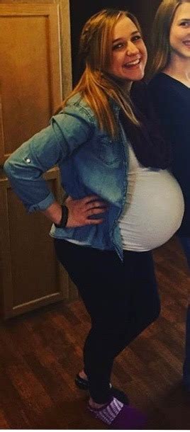 Pregnant With Twins In High School That Belly Pregnant Pregnant With