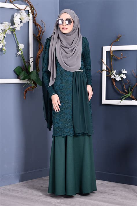 Baju raya aidilfitri 2021 tema warna emerald green tahun ni. Baju Kebaya Warna Hijau Emerald - Zafrina