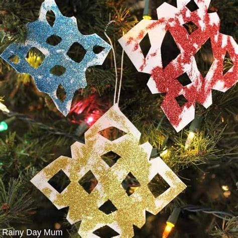 Easy Christmas Craft For Kids To Create Glittered Snowflakes