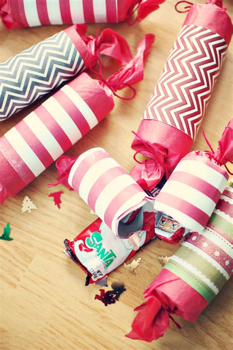 Making your own diy christmas crackers is fun and such a great gift to give your guests this christmas. holiday crackers. . . easy to make, look good and would ...