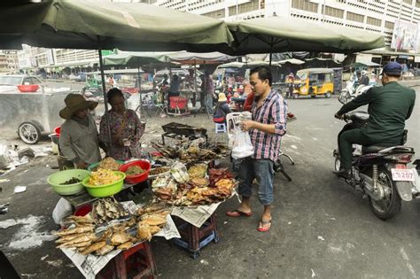 Street Food In Phnom Penh Editorial Photo Image Of Walking 143491206