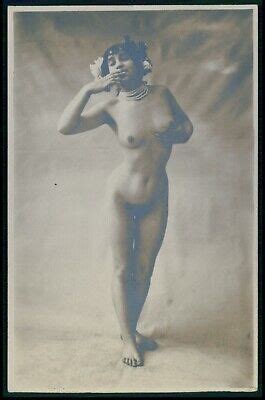 French Full Nude Woman Send Kiss Original Early S Photo Rppc Postcard Picclick