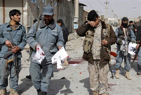 Car Bomb In Kandahar Afghanistan Kills Seven Outside Police