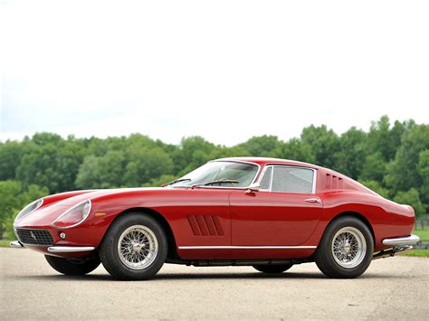 The ferrari p was a series of italian sports prototype racing cars produced by ferrari during the 1960s and early 1970s. FERRARI 275 GTB specs & photos - 1964, 1965, 1966, 1967 ...