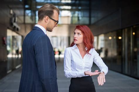 What To Do When Your Boss Talks Down To You 7 Easy Steps Expert Employee
