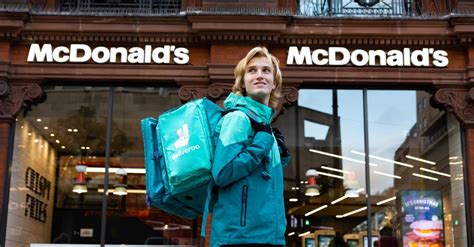 Deliveroo Launches Nationwide Partnership With Mcdonalds Checkout