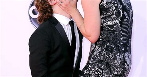 Peter Dinklage And Erica Schmidt Celebrity Pda Us Weekly